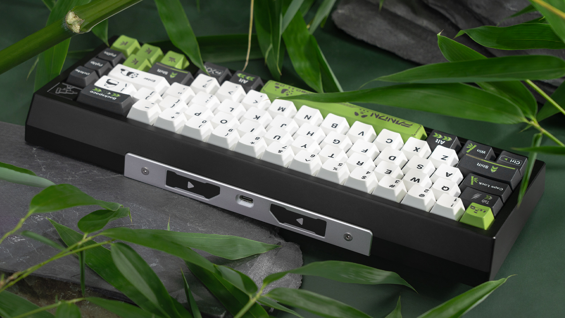 ZOOM65 V3 Special Panda Edition