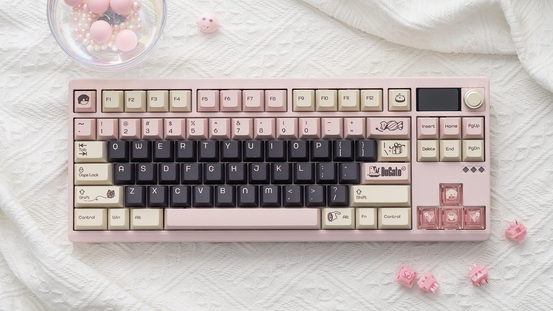 ZOOM TKL DYNA Strawberry Icecream