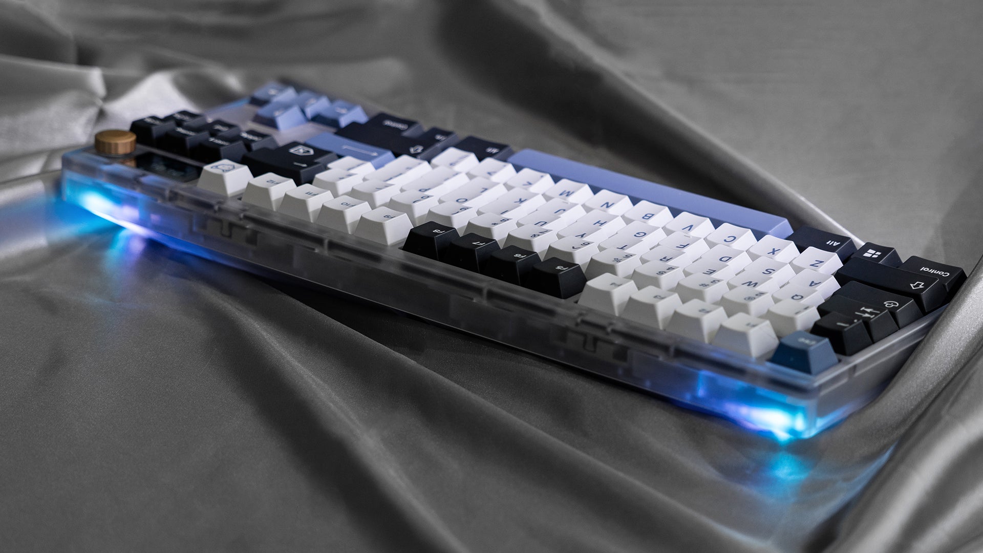 [Pre-Order] ZOOM TKL DYNA Frosted Clear