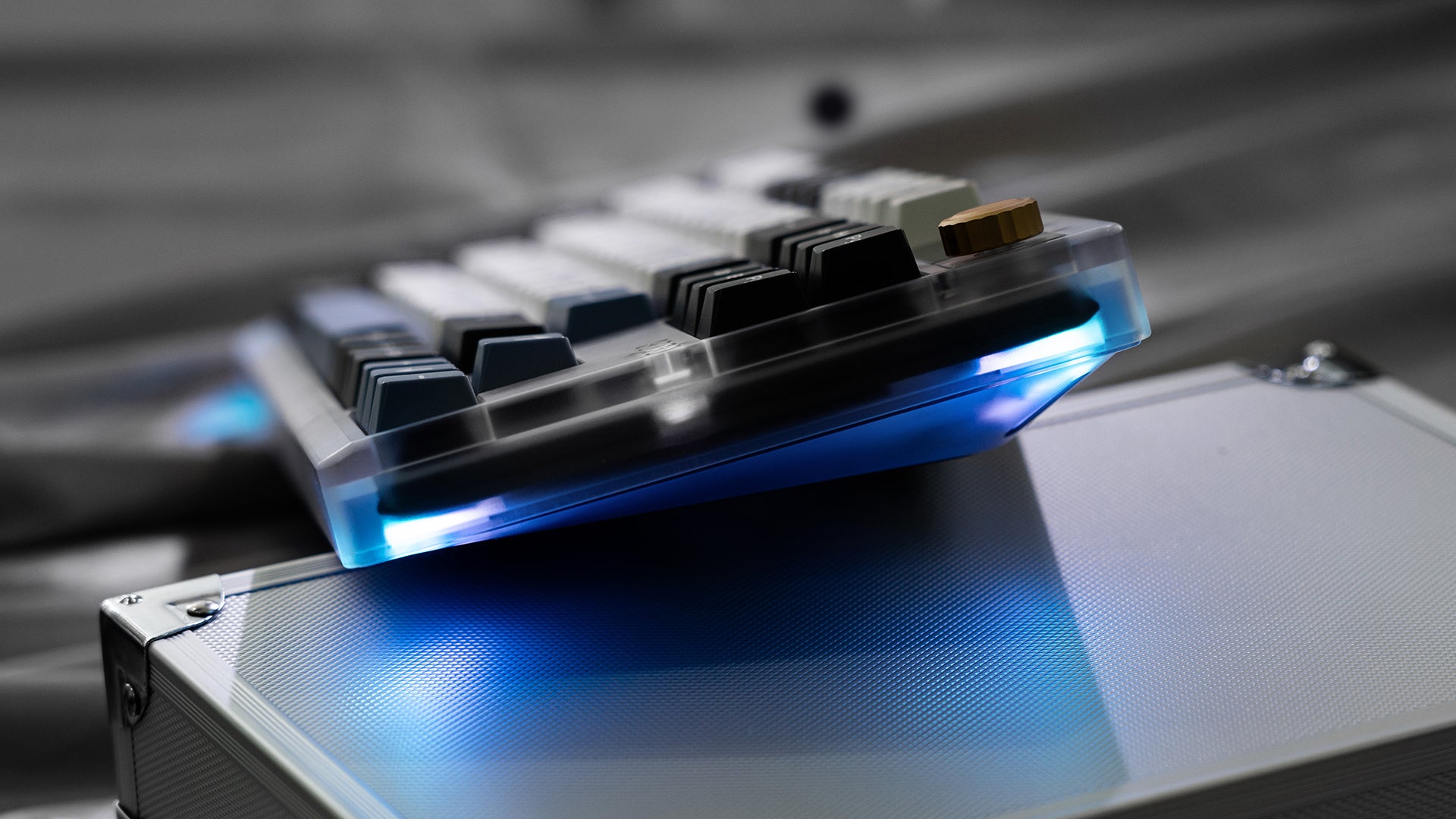 [Pre-Order] ZOOM TKL DYNA Frosted Clear