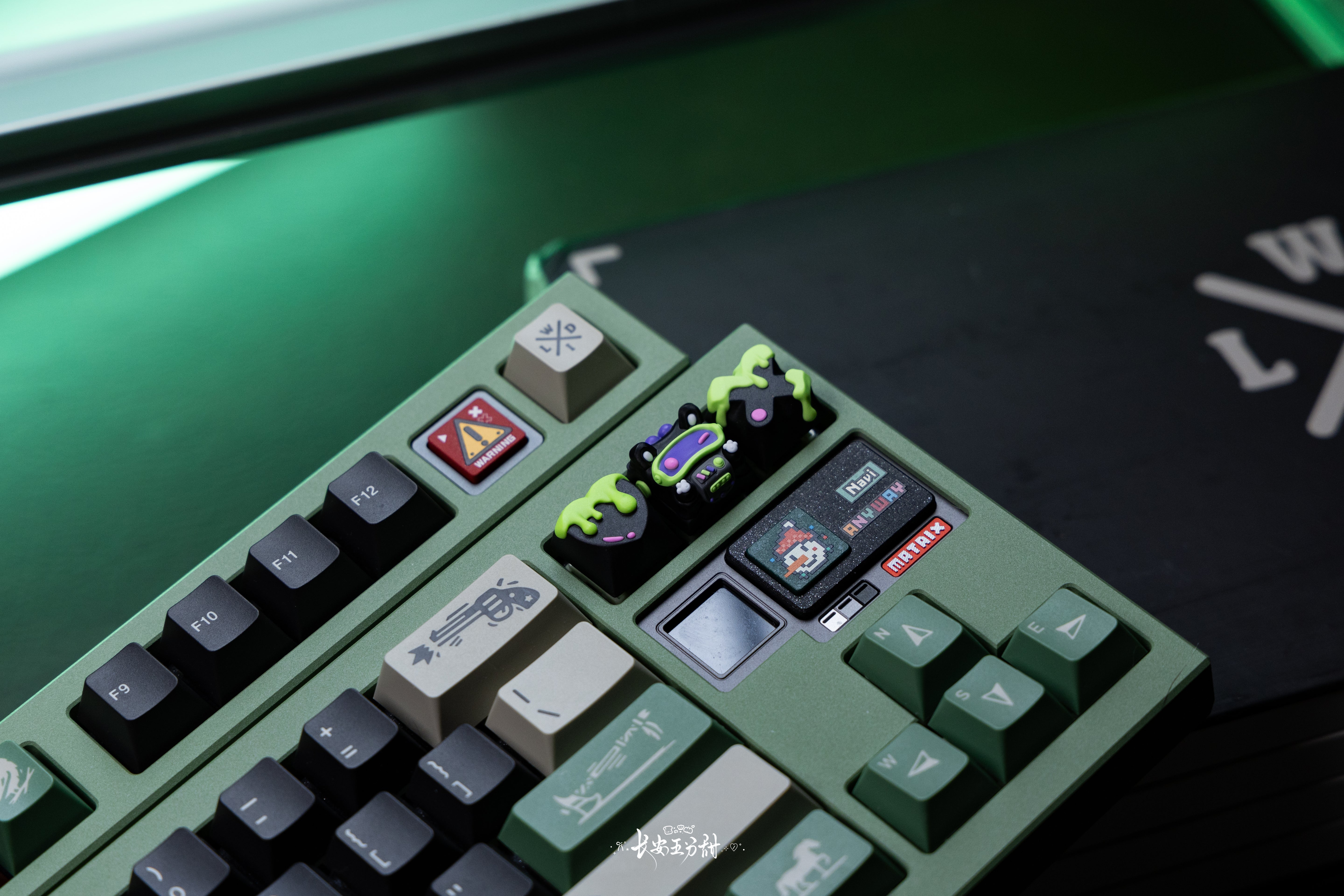 [In-Stock] My Studio Love Death +Robots Keycaps