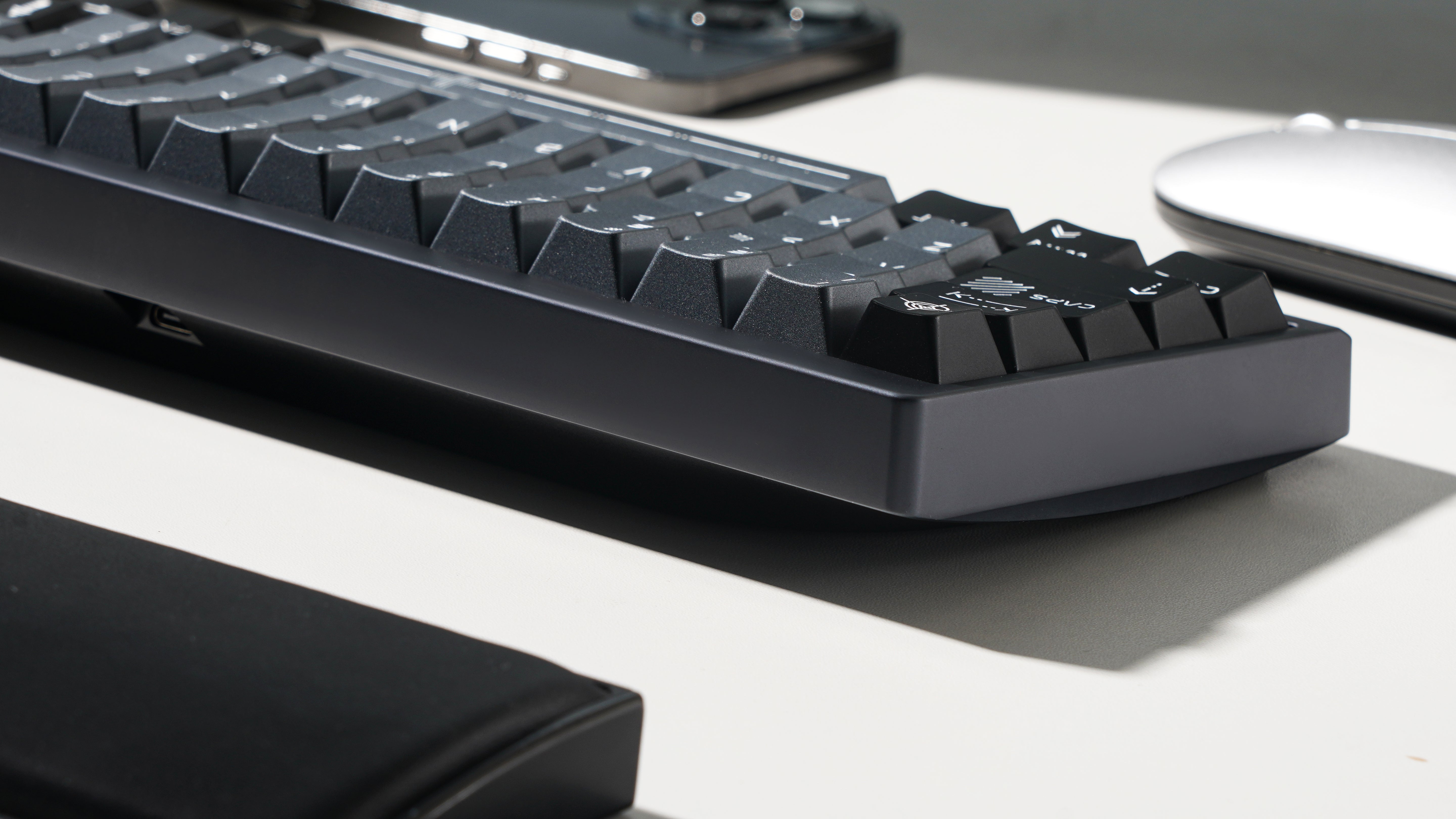 [GB]Zoom64 Titanium Gray