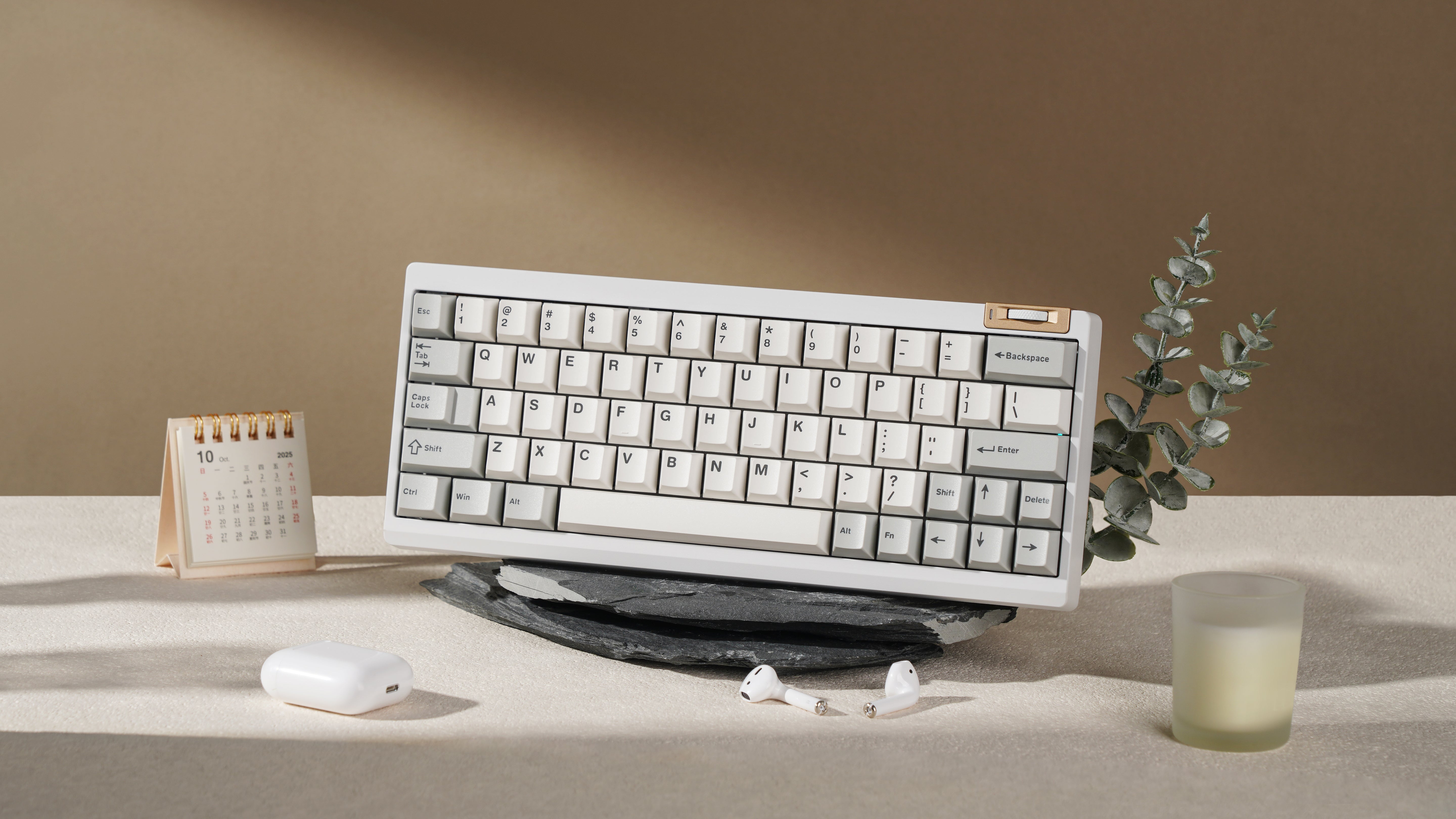 [GB]Zoom64 Moonstone White