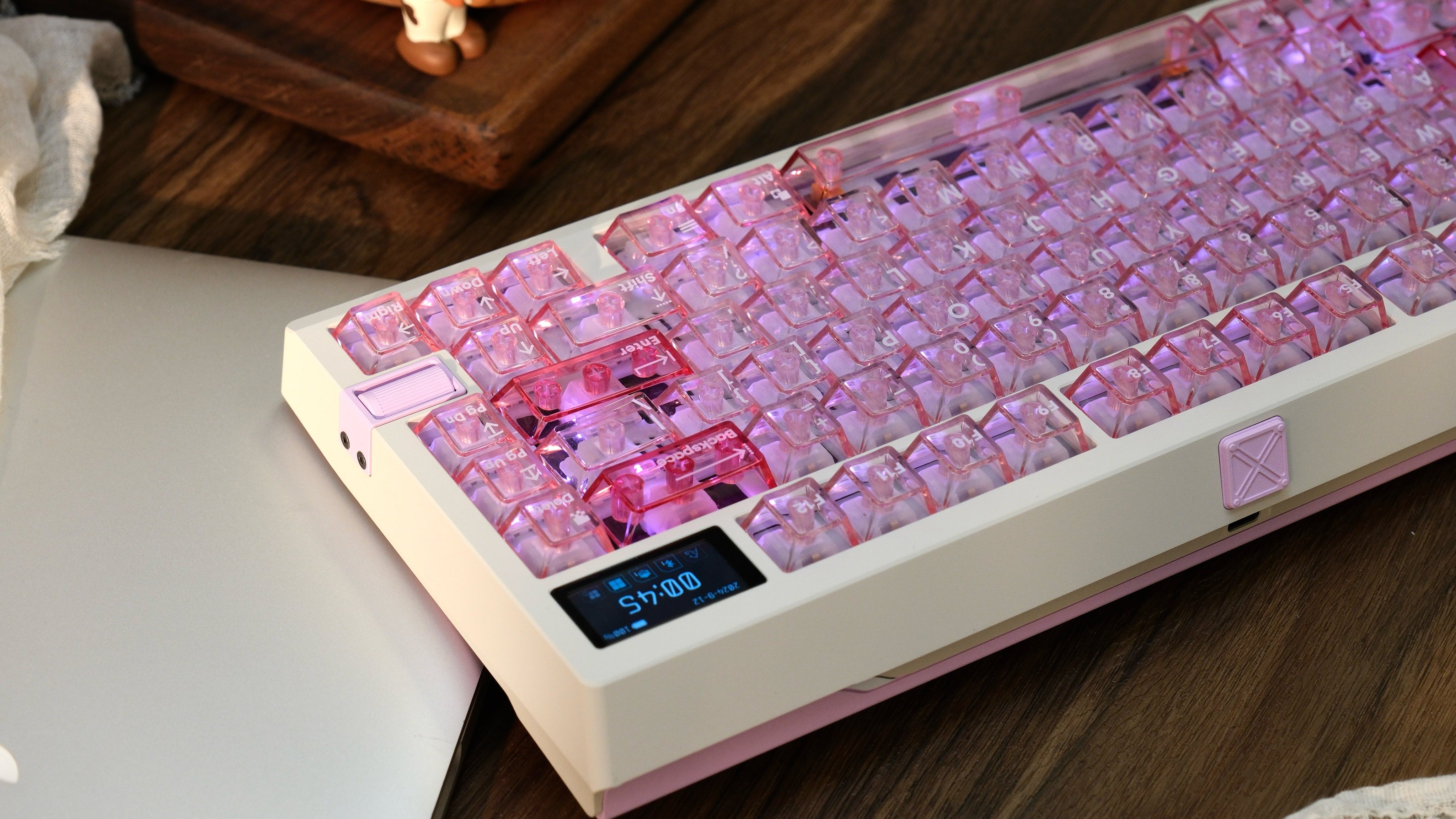 Zoom75 TIGA Milk Tea