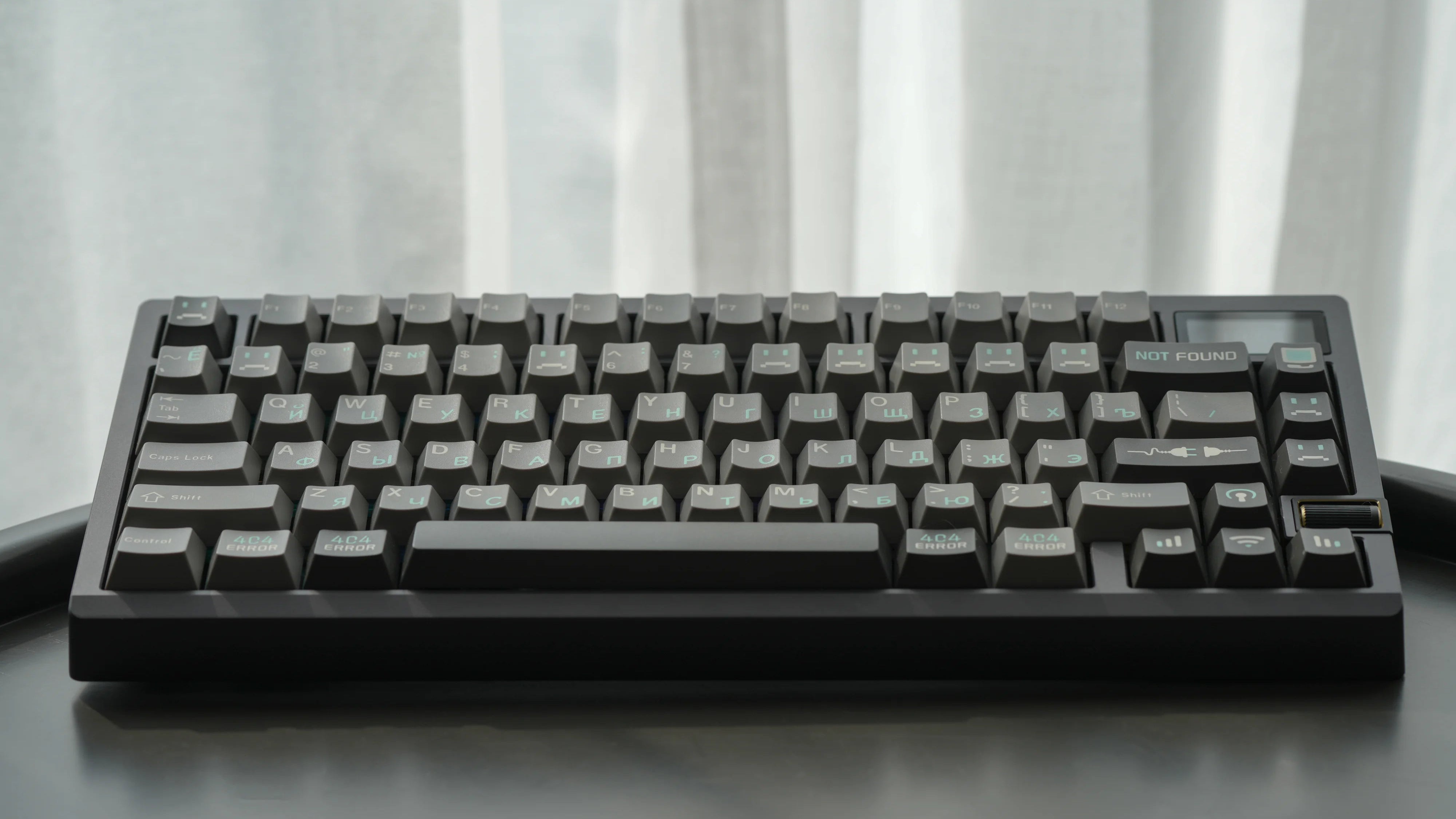 Zoom75 TIGA